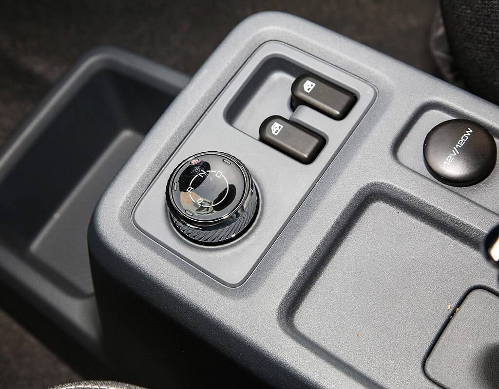 FuDuiAuto_Wuling-Yangguang-EV-2024_008