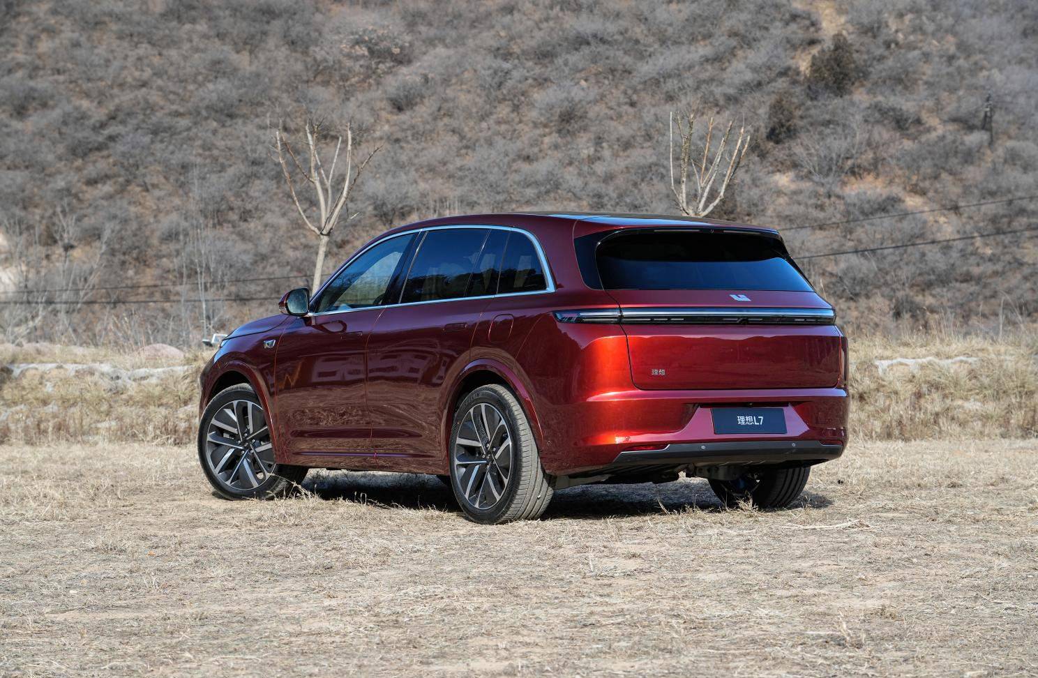 generation_64f9bb0b714f8_lixiang-l7_05