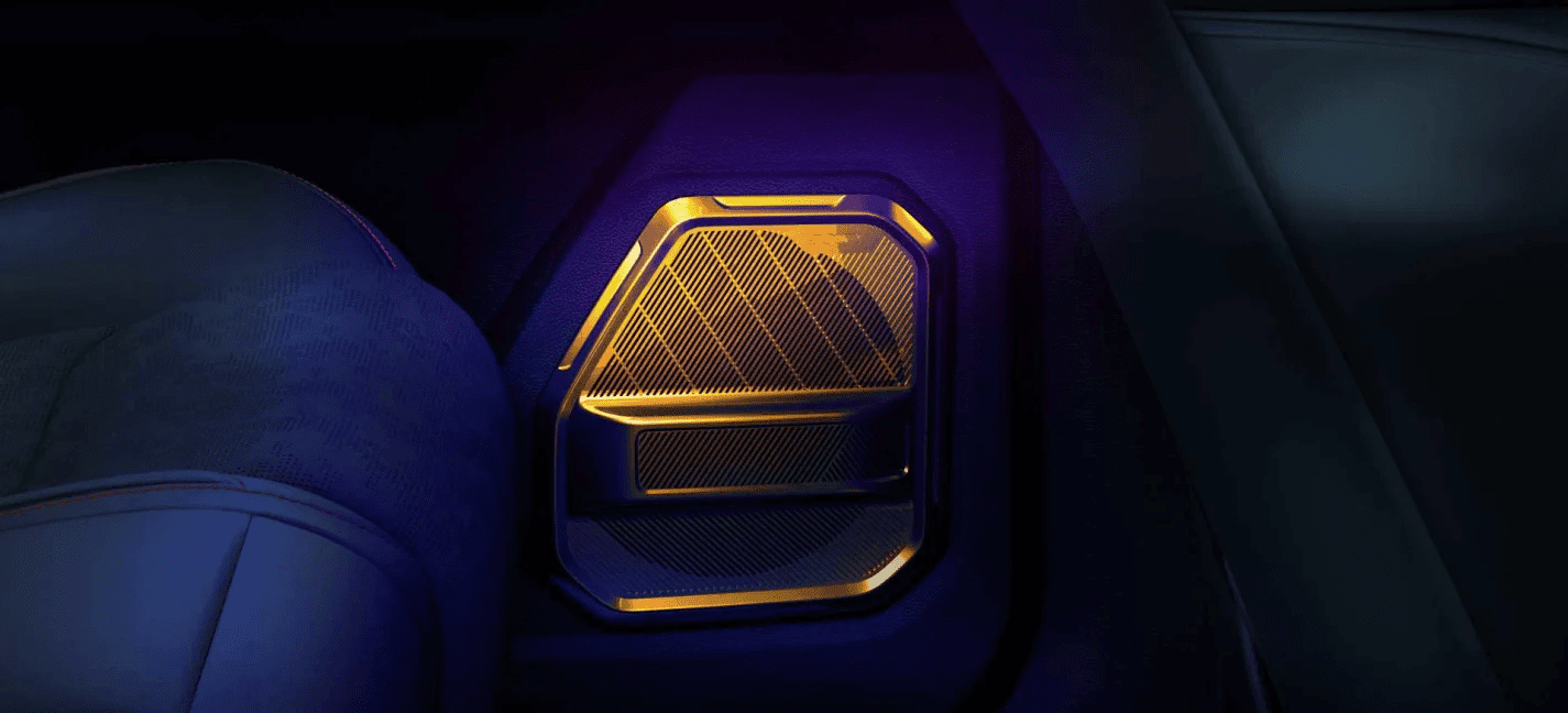 jetour_t2_12_channel_sony_audio_desktop